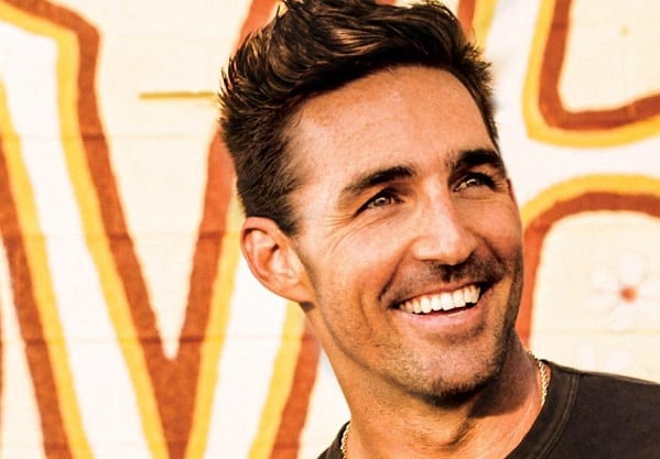 Jake Owen smiling for the camera