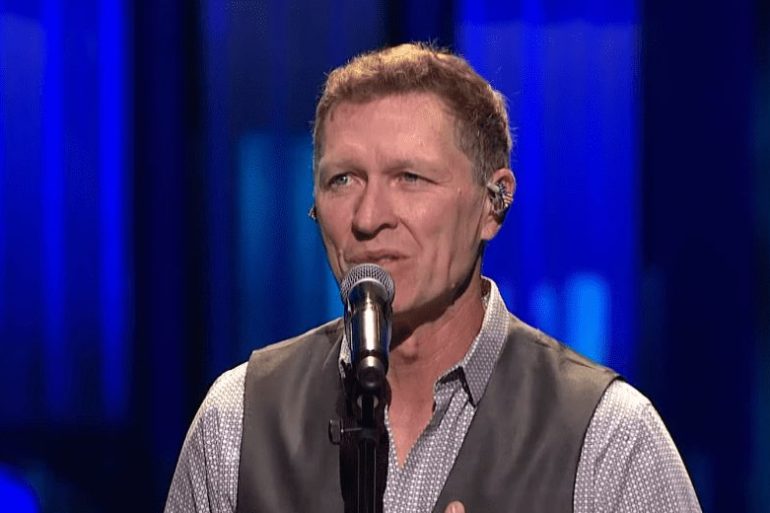 Craig Morgan with a microphone