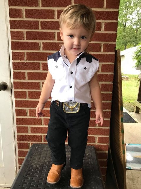 Youngster’s Morgan Wallen Costume Is Early Contender For Best Dressed ...
