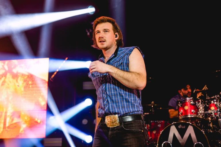 Morgan Wallen singing on stage