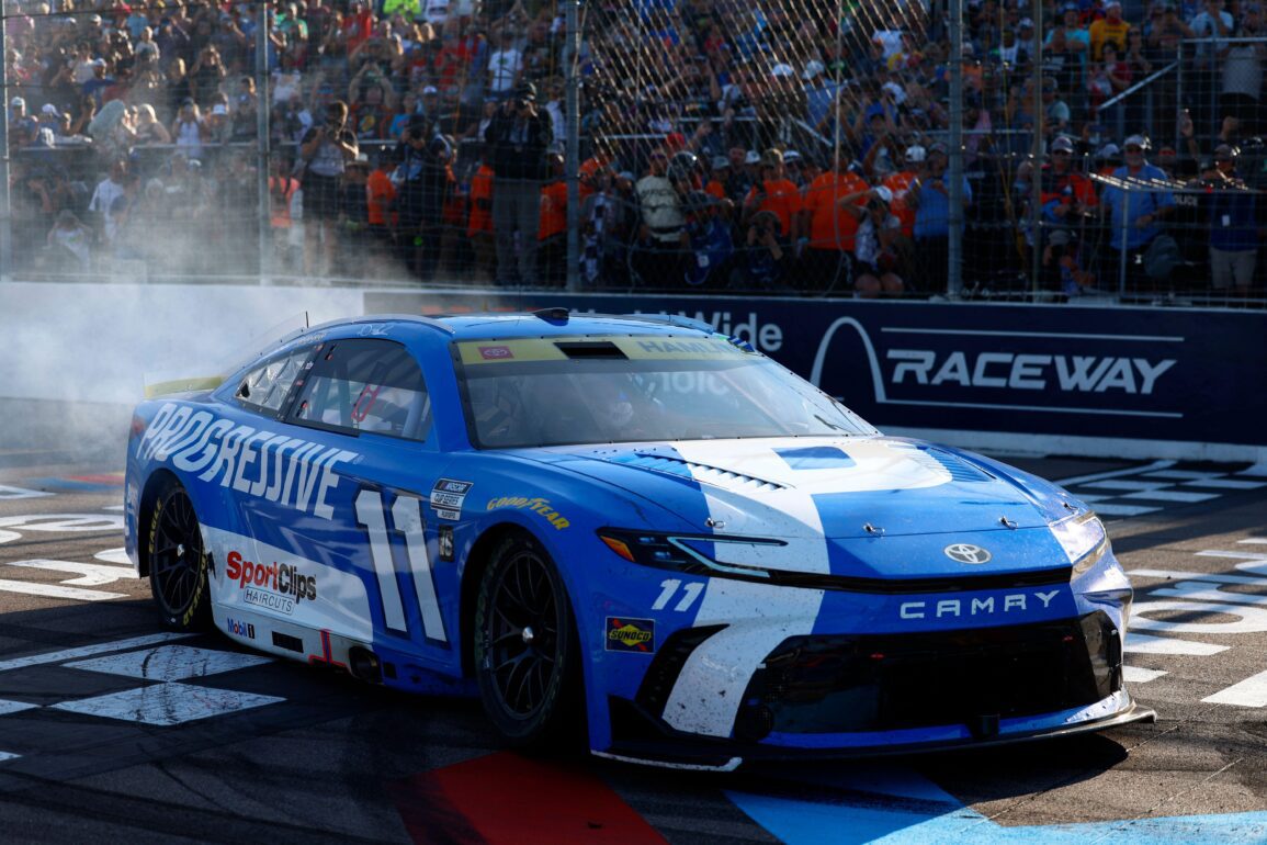 Race 99 Riff Raff How Much Do NASCAR Teams Get Paid Per Race? It’s Probably Much Less ...