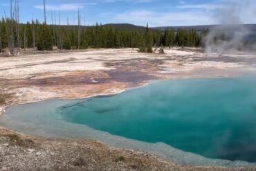 Yellowstone abyss pool