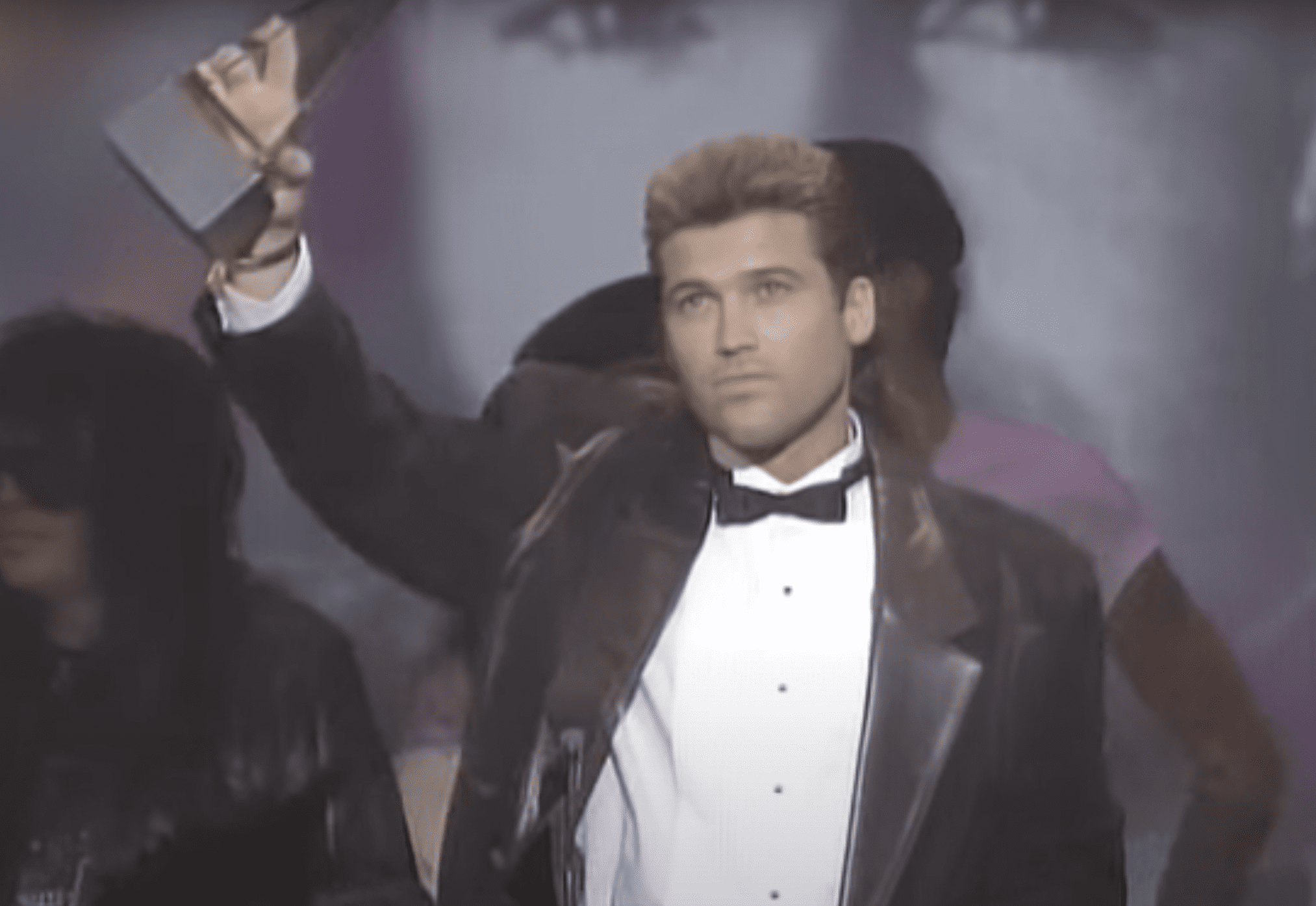 Cyrus Riffs Billy Ray Cyrus Once Called Out Travis Tritt At An Awards Show After ...