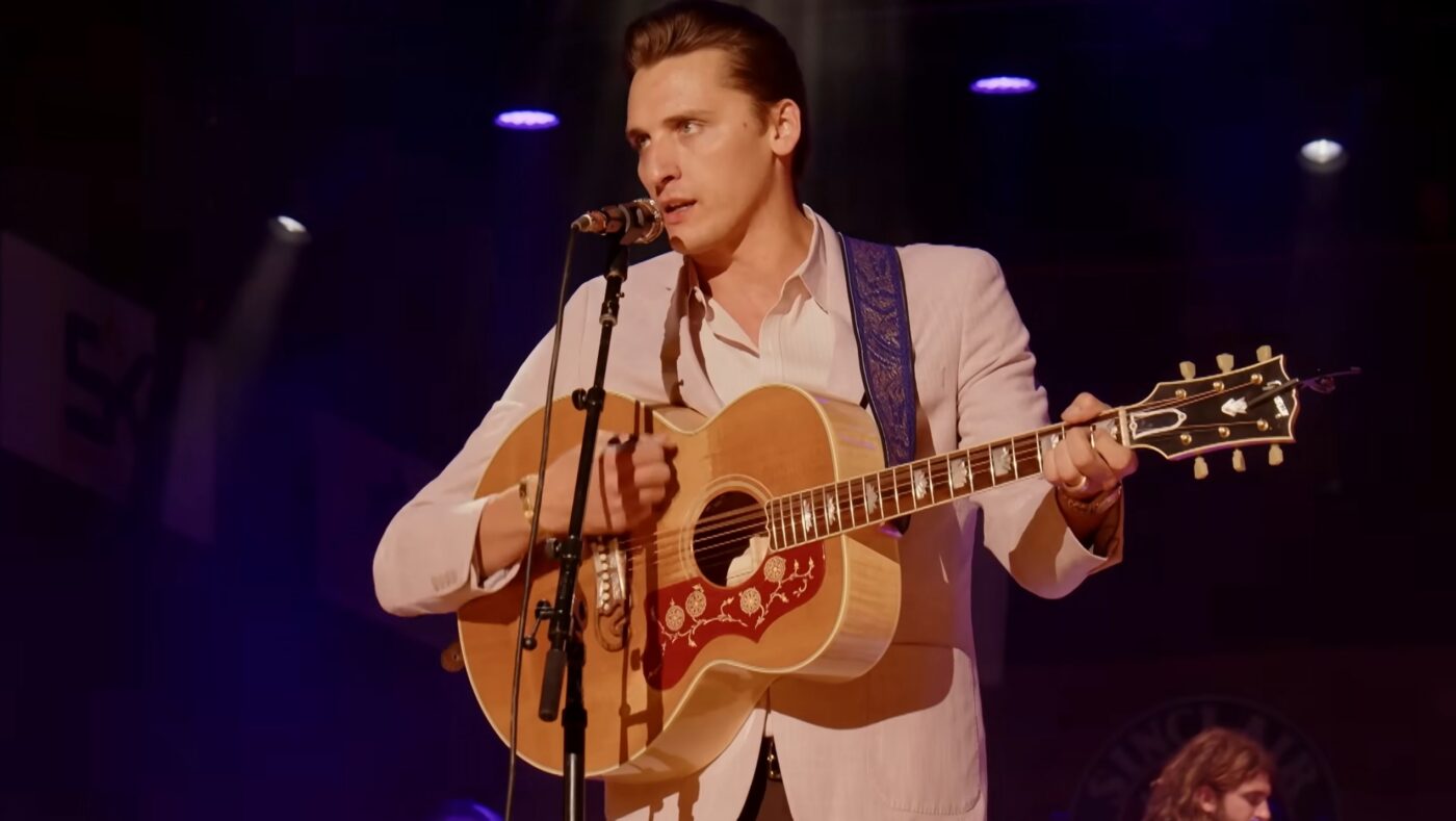 The Red Clay Strays Have Found A Way To Celebrate “Wondering Why” Every Single Time They Play It Live