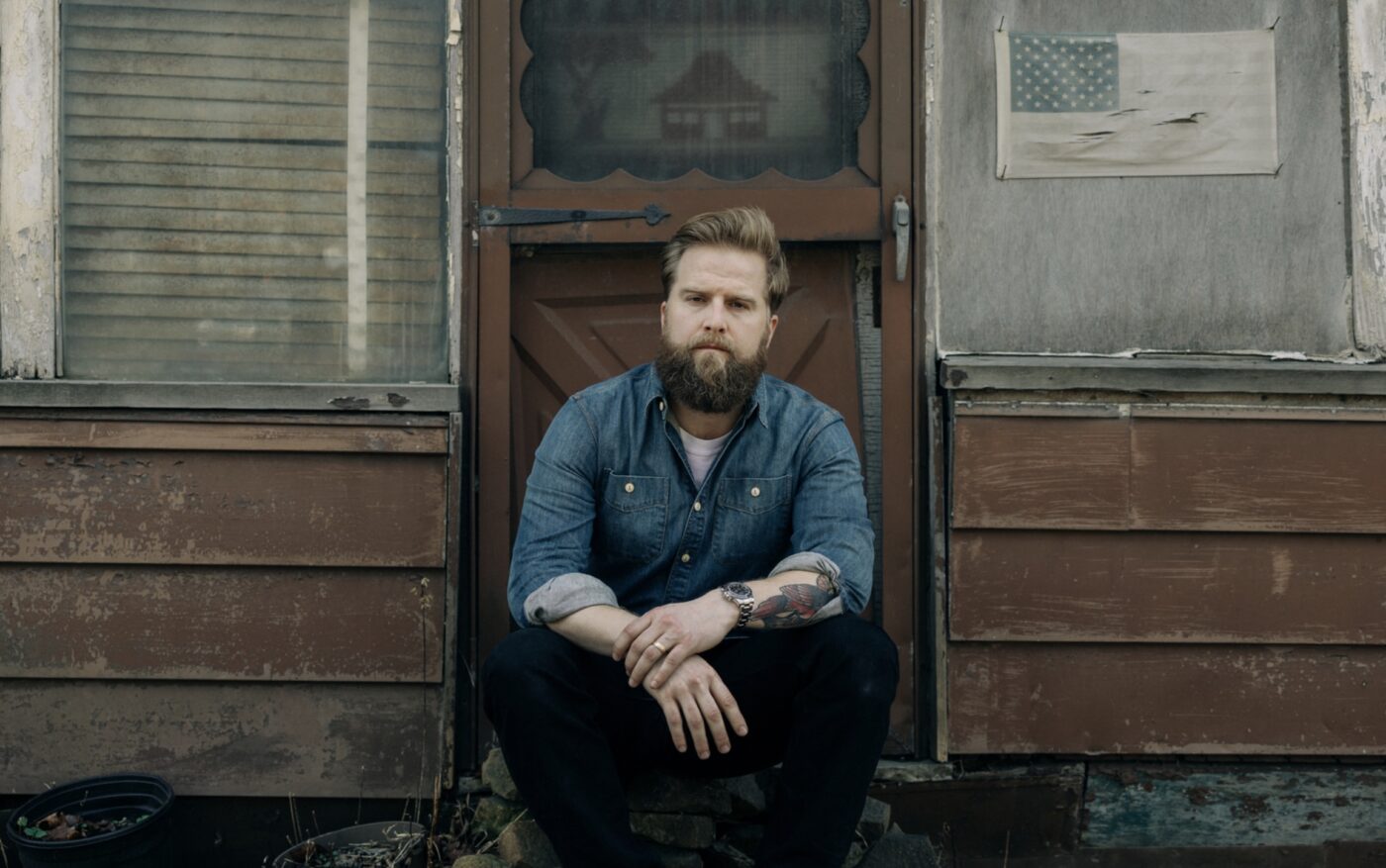 Charles Wesley Godwin Announces New EP ‘Lonely Mountain Town’ Coming This Month