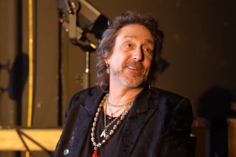 Chris Robinson