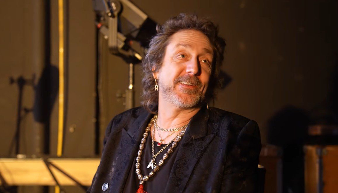 “I Have To Speak My Mind”: Black Crowes Frontman, Chris Robinson, Won’t Apologize For Anti-USA Rant