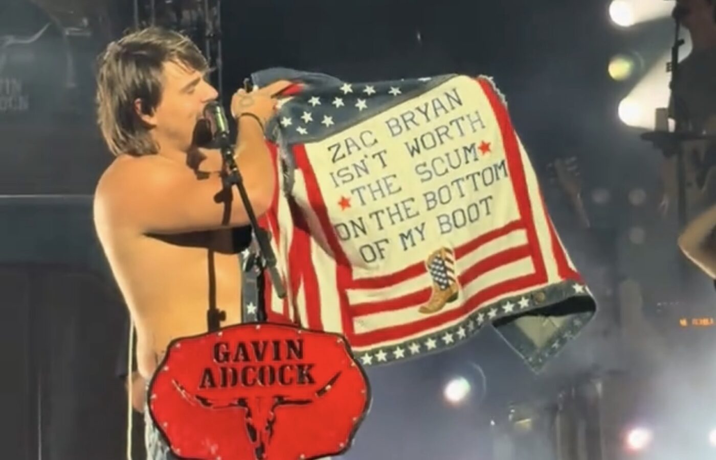 Fan Presents Gavin Adcock With A Custom-Made Vest Taking A Shot At Zach Bryan