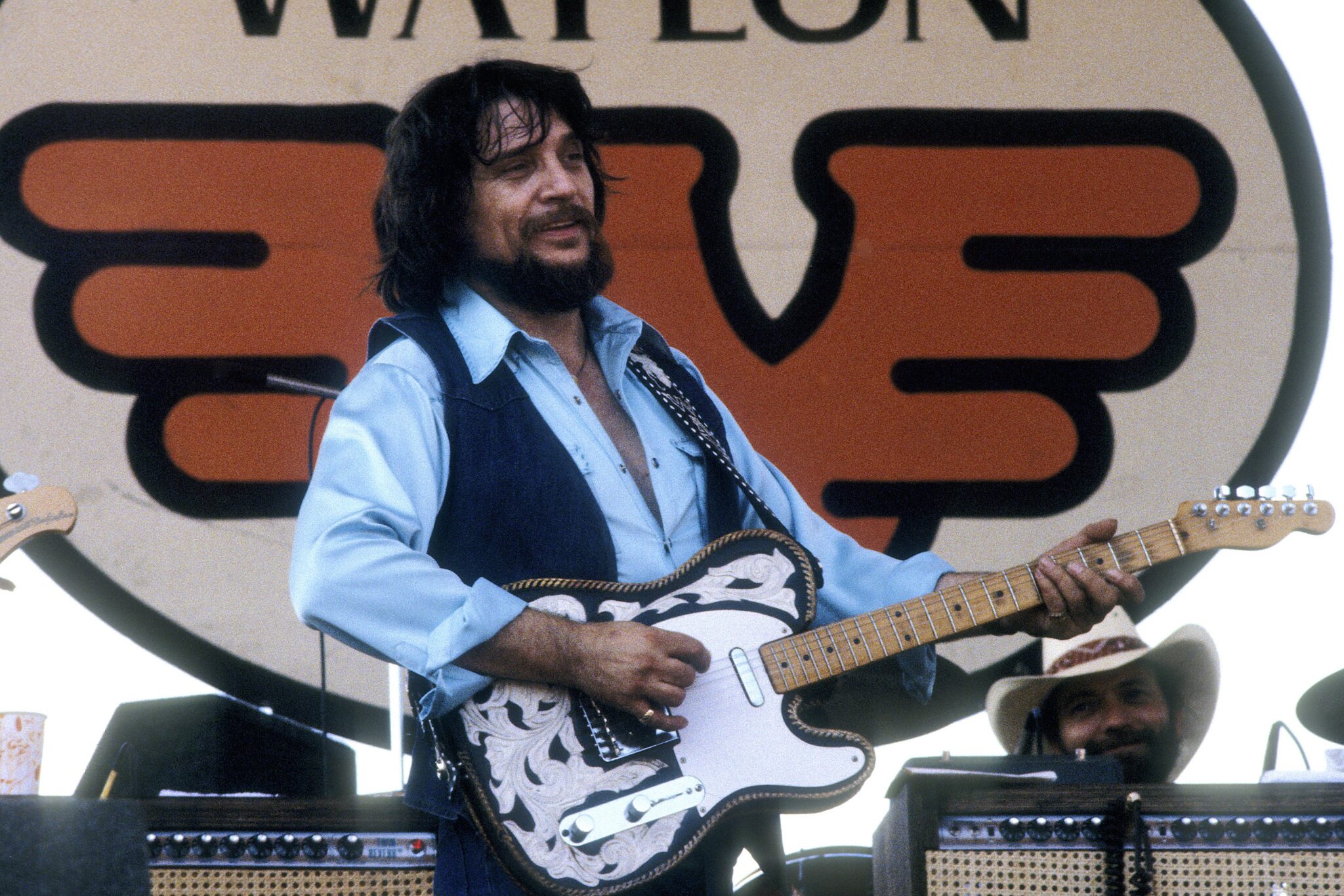 On This Date: Waylon Jennings Was At #1 On The Charts With His 