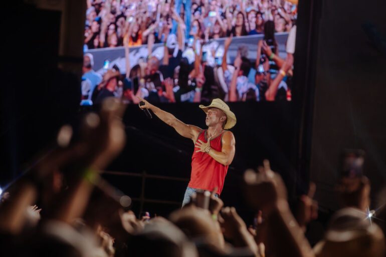 Kenny Chesney country music