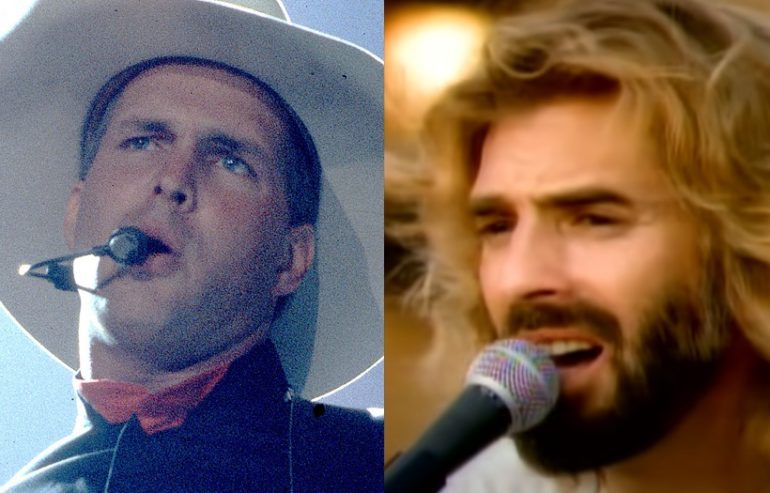 Kenny Loggins, Garth Brooks are posing for a picture