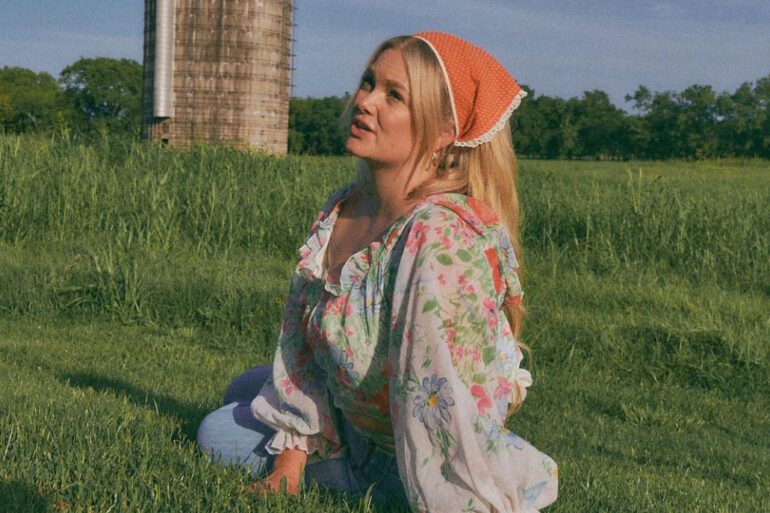 Hailey Whitters country music