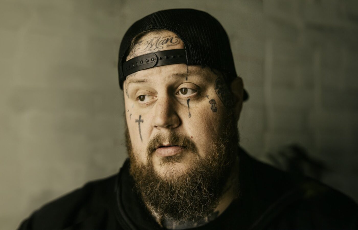 Jelly Roll Hosting Free Concert At The Rose Bowl For Los Angeles First Responders & Their Families