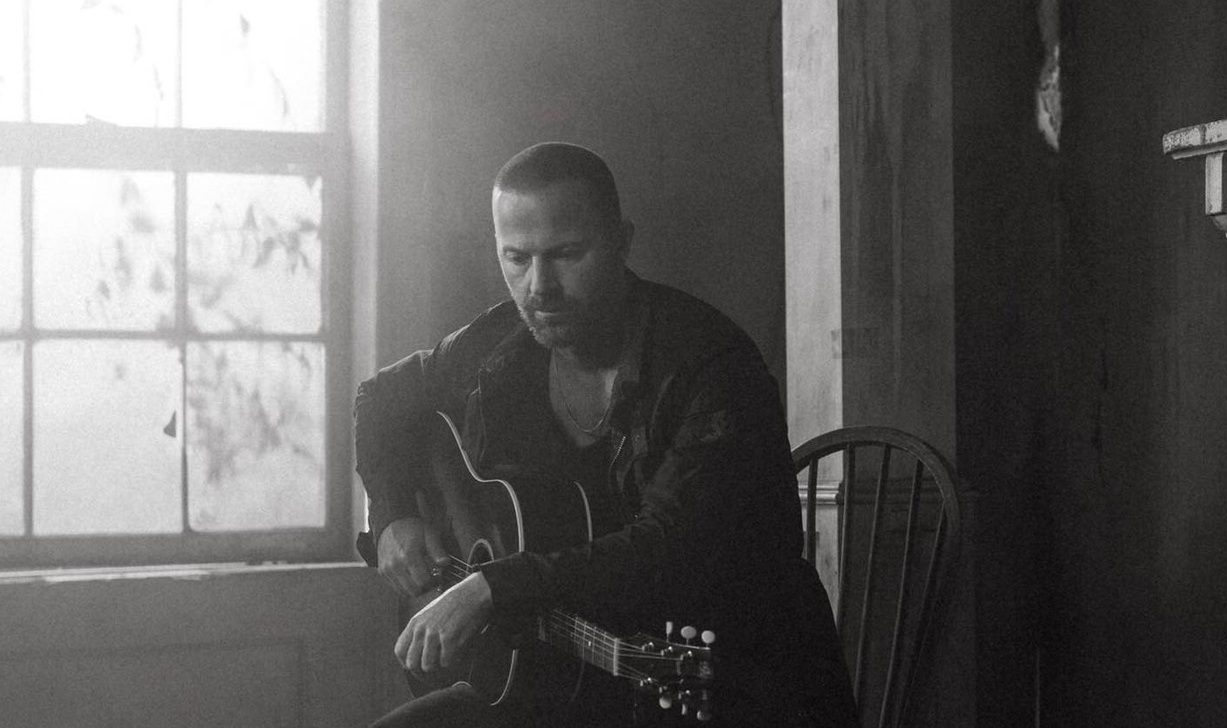 10 Severely Underrated Kip Moore Deep Cuts That Prove He’s One Of The Best In The Business