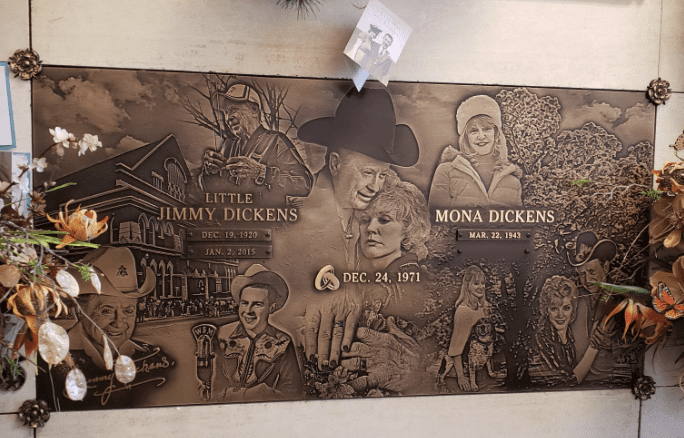 Little Jimmy Dickens grave