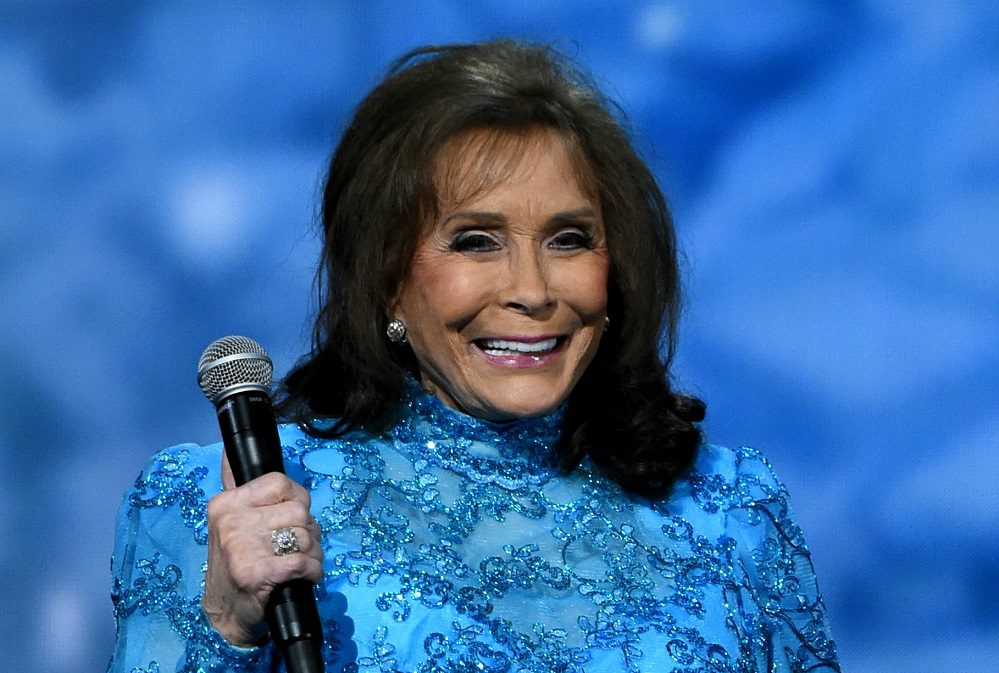 N0201-02★良品 CD カントリー系 Loretta Lynn 他 23点 LORETTA LYNN Gold: The Definitive 2CD Collection 36 REMASTERED