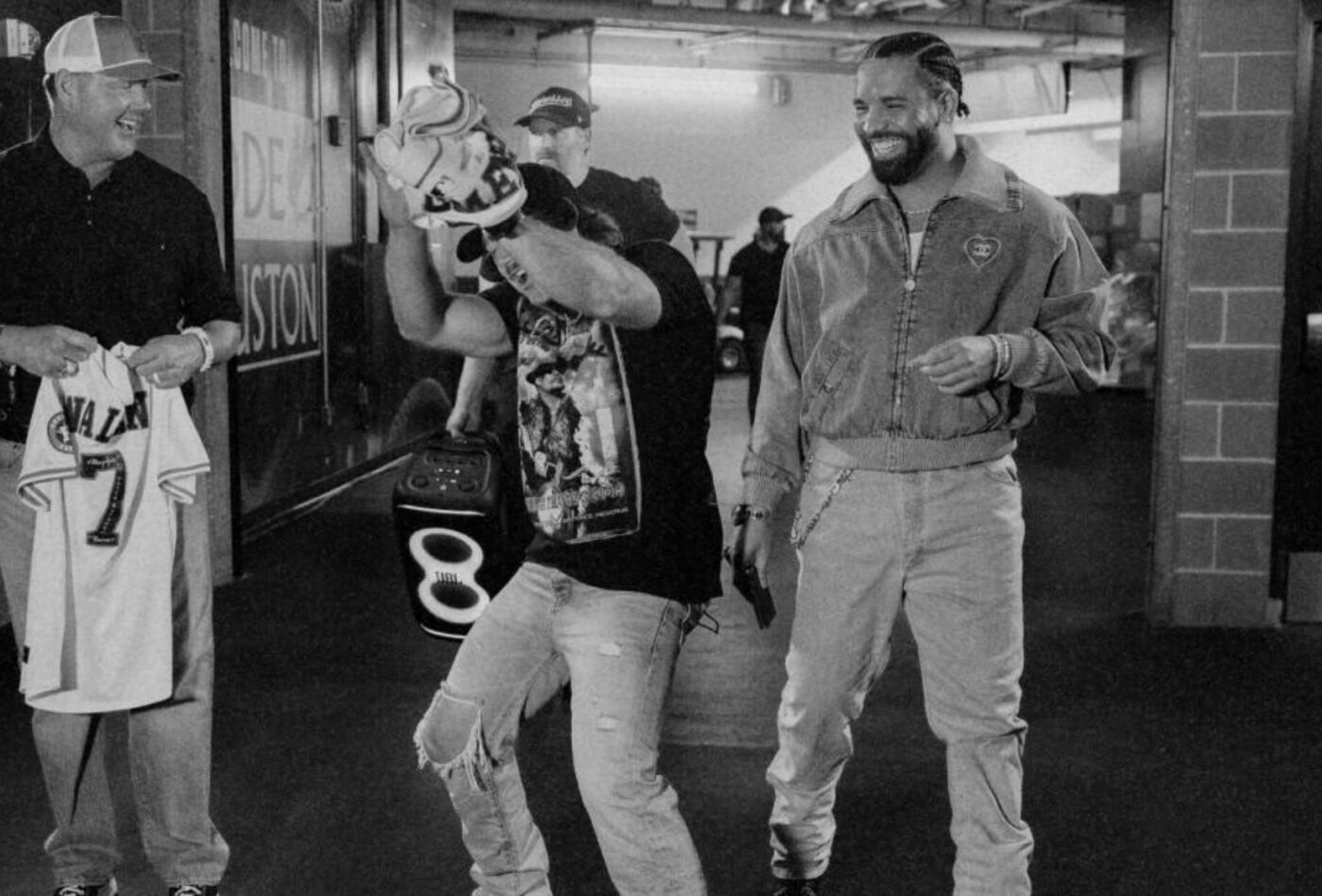 Morgan Wallen Rumored To Be Featured On Upcoming Drake Album, ‘Iceman’