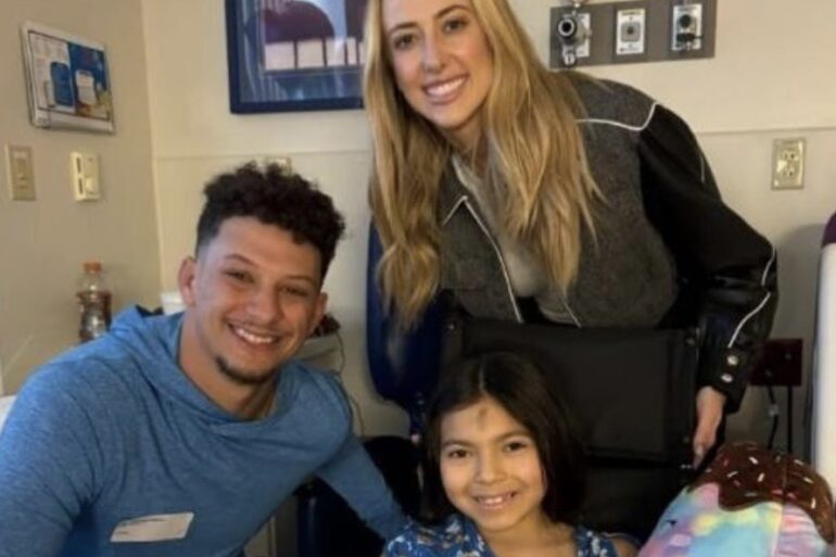 Patrick Mahomes hospital
