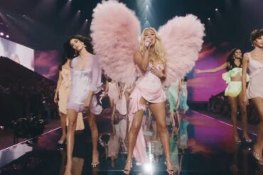 Megan Moroney country music Victoria's Secret