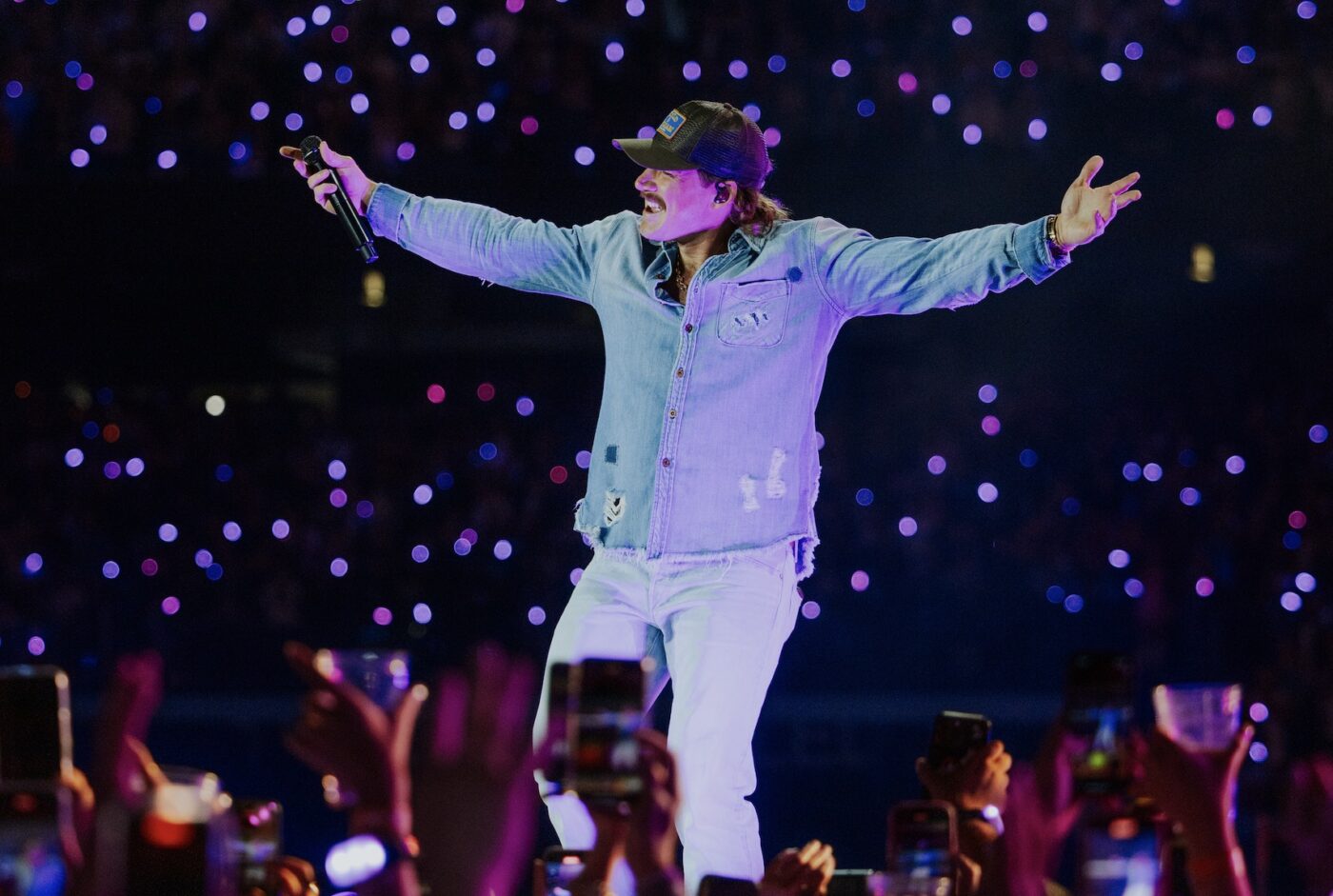 Four Out Of Seven Entertainer Of The Year Nominees Weren’t At The ACM Awards – Is That A Bad Sign For Awards Shows?