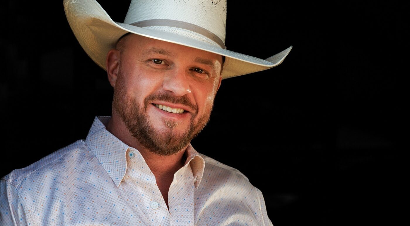 Cody Johnson Previews Upcoming Album, ‘Banks Of The Trinity,’ With Brand New Love Song, “I Want You”