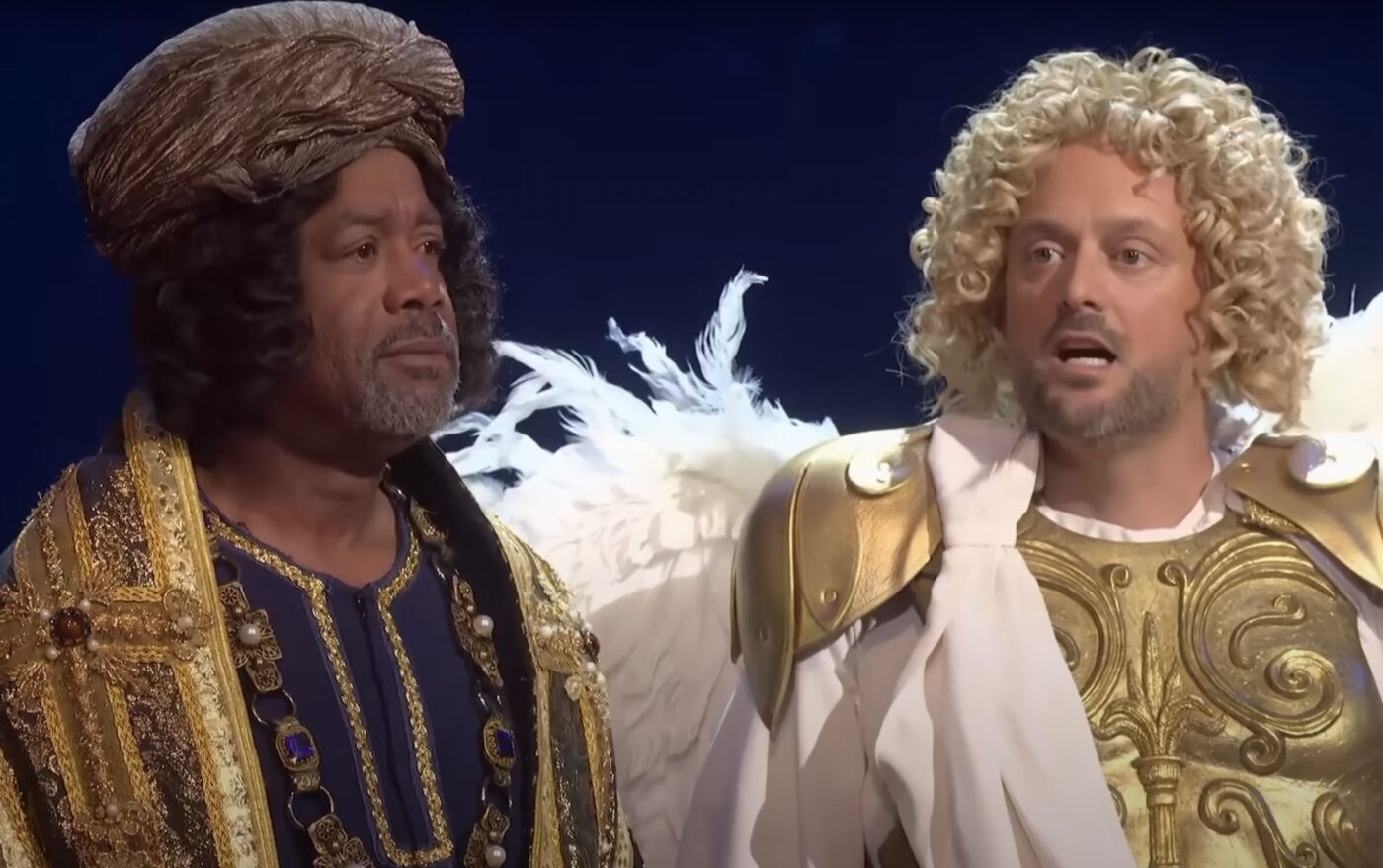 WATCH: Darius Rucker Plays Wise Man In Hilarious Nate Bargatze Nativity Scene Christmas Skit