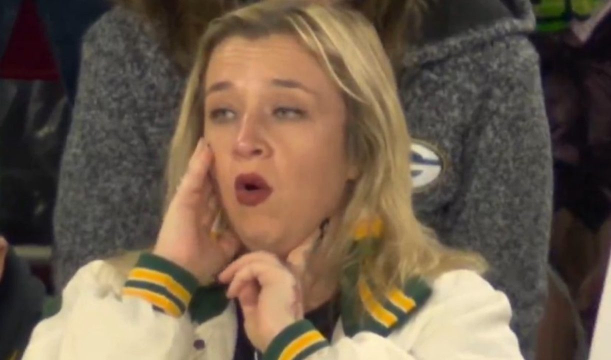 “I’m Pulse Girl” – Viral Green Bay Packers Fans Explains Why She Was Caught On Camera Checking Her Pulse