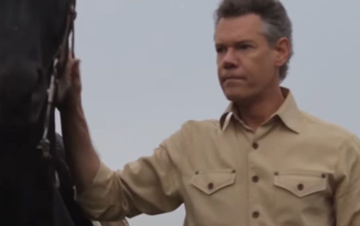Randy Travis Announces New Single “Horses In Heaven”
