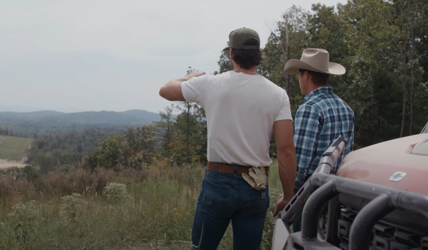 Riley Green On His Passion For Preserving Land: “I Want It To Look Like It Did When I Was A Kid”