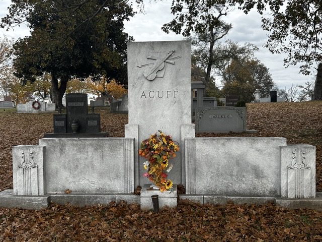 Roy Acuff grave