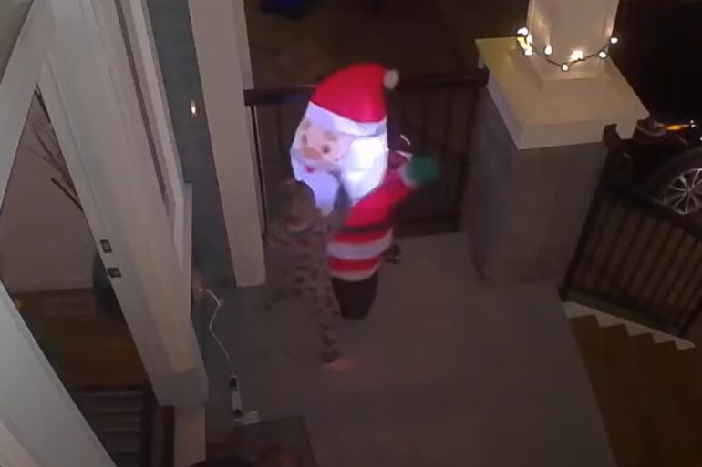 Kid fights Santa
