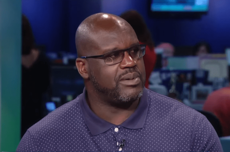 Shaquille O'Neal with glasses