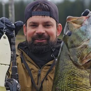 Smallmouth tank