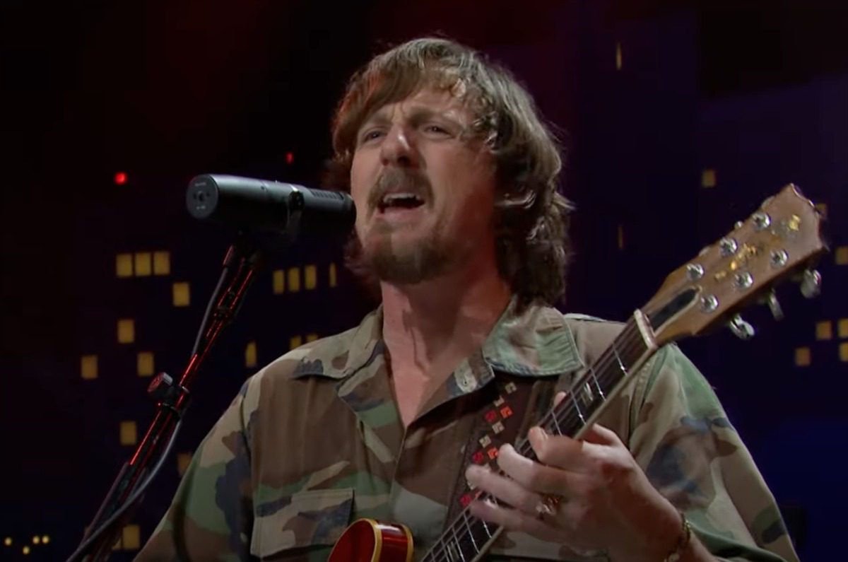 Sturgill Simpson Announces ‘Who The F*** Is Johnny Blue Skies?’ Tour