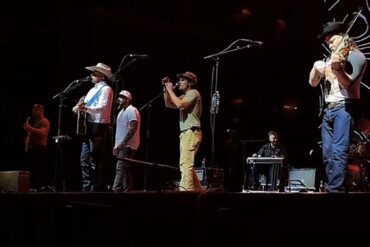 Turnpike Troubadours and Muscadine Bloodline