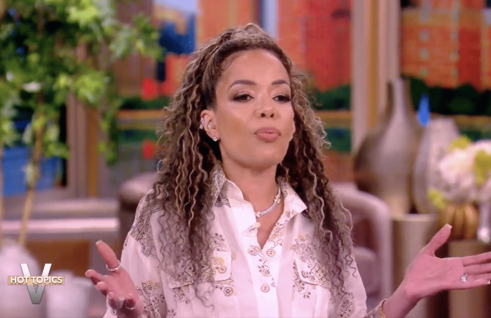 Pretty Privilege Gif ‘The View’ Host Under Fire For Claiming That Caitlin Clark Is Popular ...
