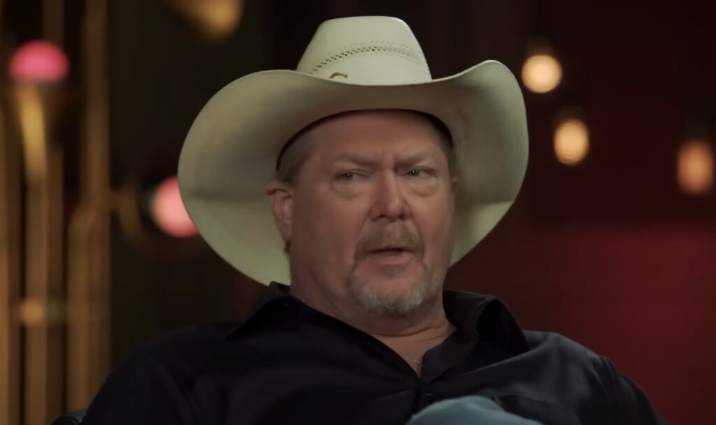 Lawrence Riff Tracy Lawrence Reflects On Being Shot In A Mugging That Nearly Derailed ...