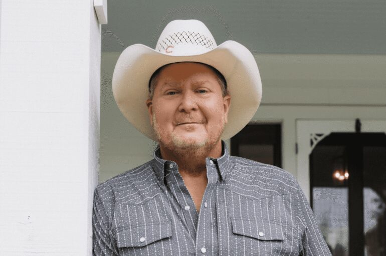 Tracy Lawrence