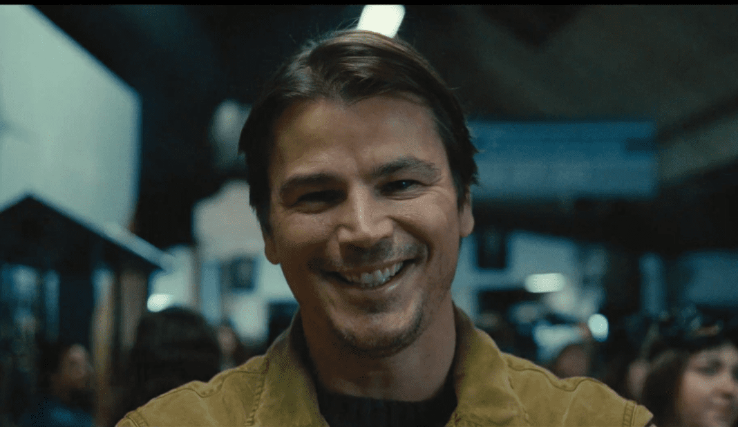 New M. Night Shyamalan Trailer ‘Trap’ Stars Josh As BoxedIn(02)