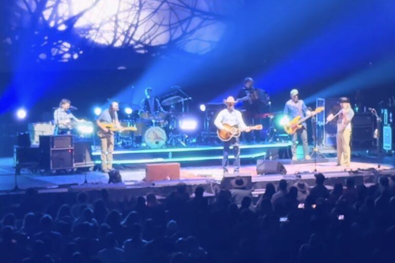 Turnpike Troubadours