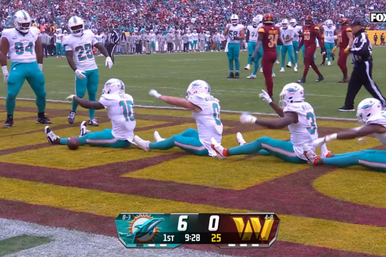 Tyreek Hill Dolphins