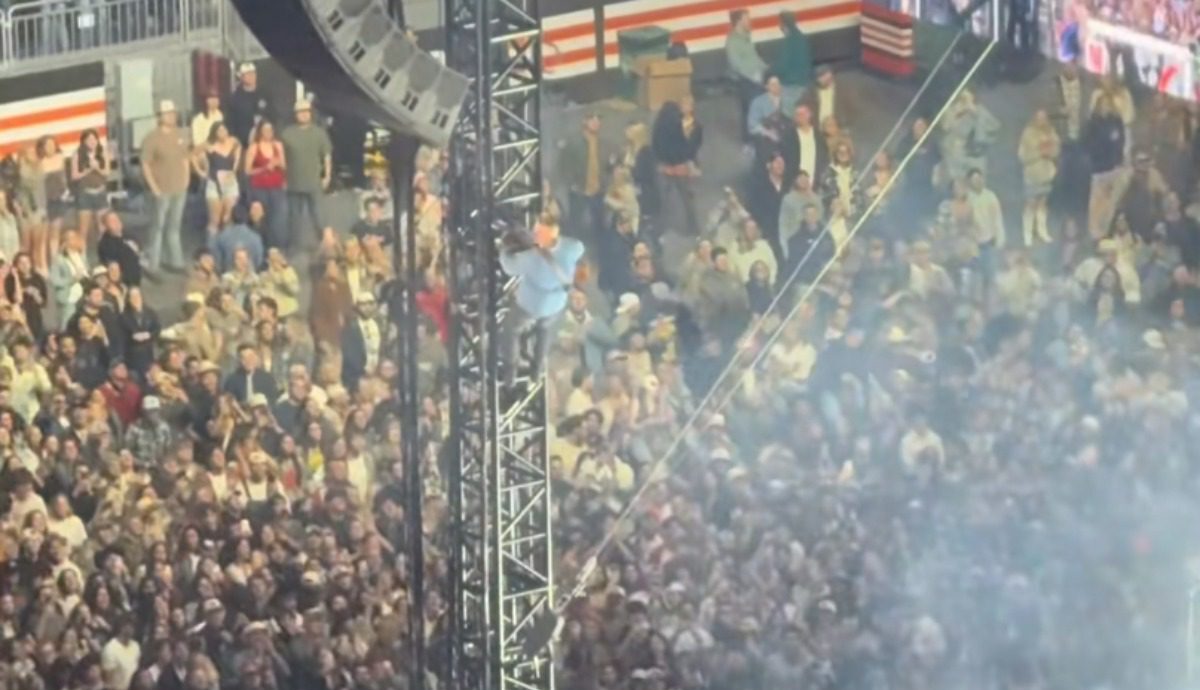 Watch Zach Bryan Literally Scale the Stage During Insane “Revival” Encore in Cleveland