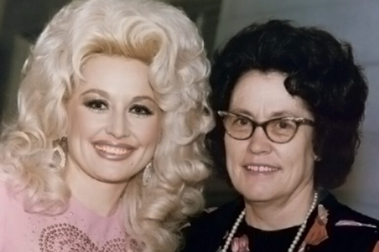 Dolly Parton country music