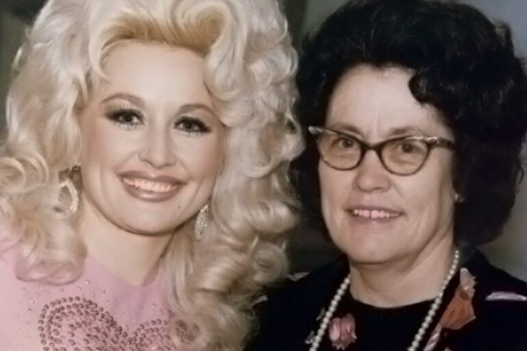 Dolly Parton country music