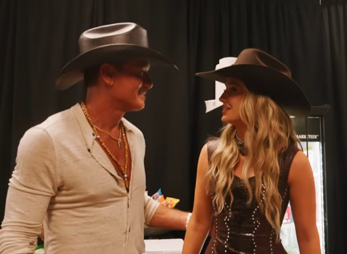 Tim McGraw Responds To A Letter Lainey Wilson Wrote Him As A Little Girl In Heartfelt, Full-Circle Moment