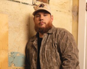 Luke Combs Scores 19th Career #1 Hit On Billboard’s Country Airplay ...