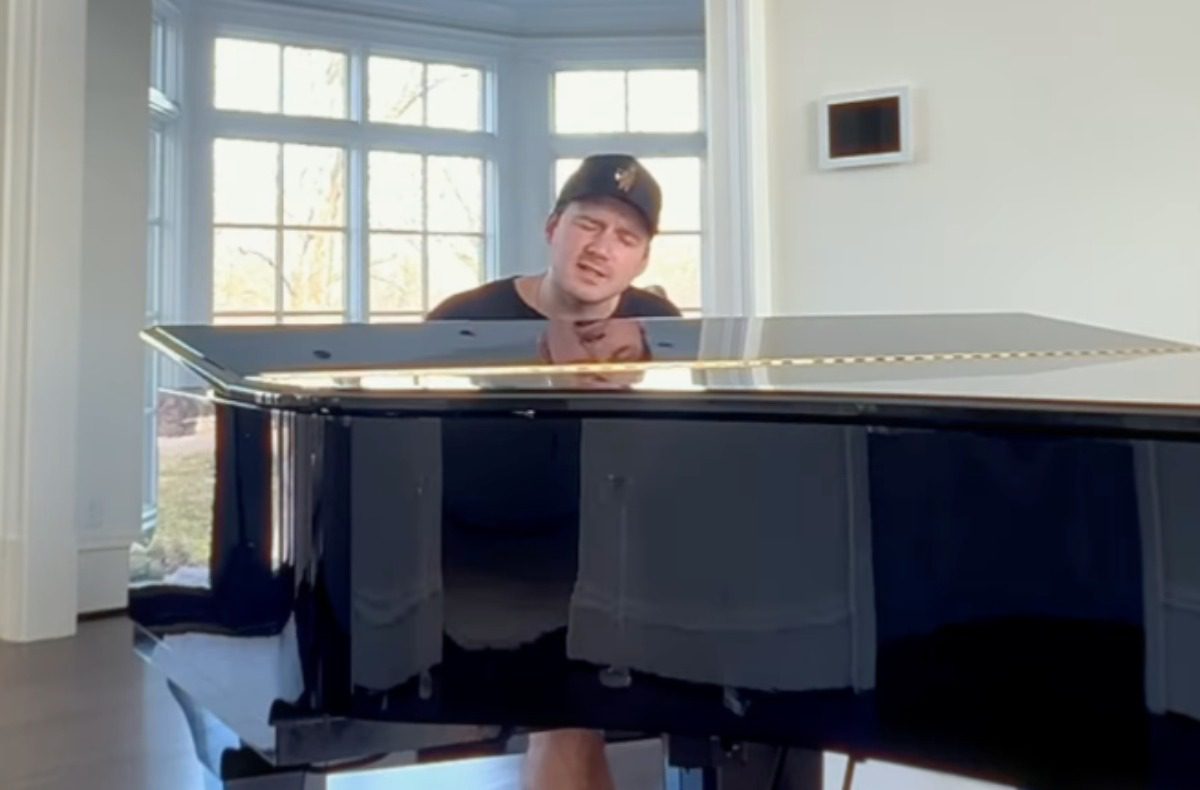 Morgan Wallen Turns #1 Hit “Love Somebody” Into Beautiful Piano Ballad