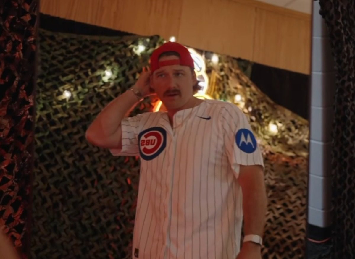 “I Wear A Lot Of Hats” — Morgan Wallen Teases Another New Song From Chicago