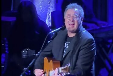 vINCE gILL